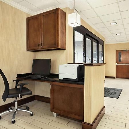 Hampton Inn Richmond/Ашленд Екстер'єр фото